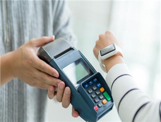 pos机刷完卡多久到账？